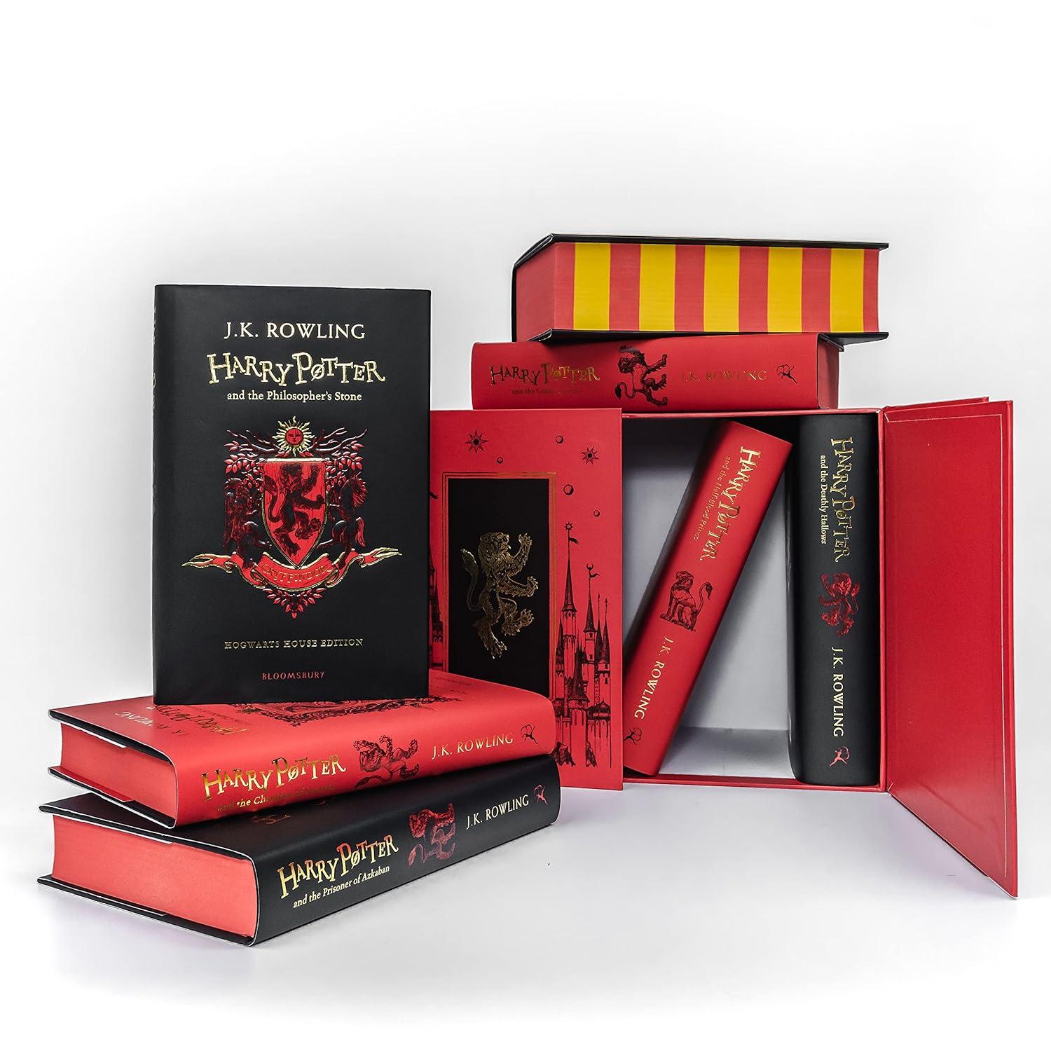 Sách ngoại văn: Harry Potter Gryffindor House Edition Hardback Box Set