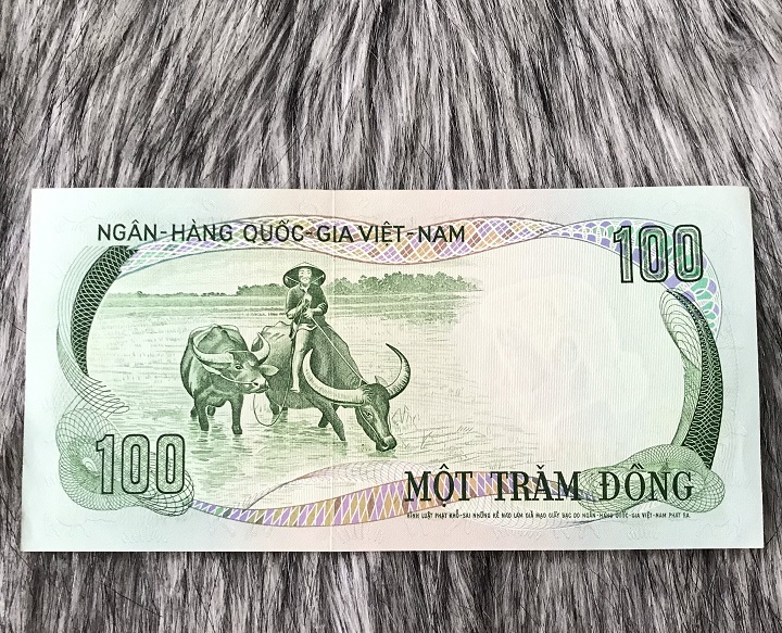 Tờ lưu niệm hình Con Trâu 100 đồng ở Việt Nam, dùng để lì xì, sưu tầm, lưu niệm, trang trí trong nhà dịp Tết Tân Sửu 2021 - SP001805