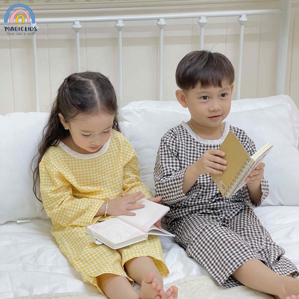 Đồ bộ dài tay cho bé Magickids cổ tròn kẻ caro dễ thương thấm hút mồ hôi Đồ ngủ pijama dài tay trẻ em BR22035