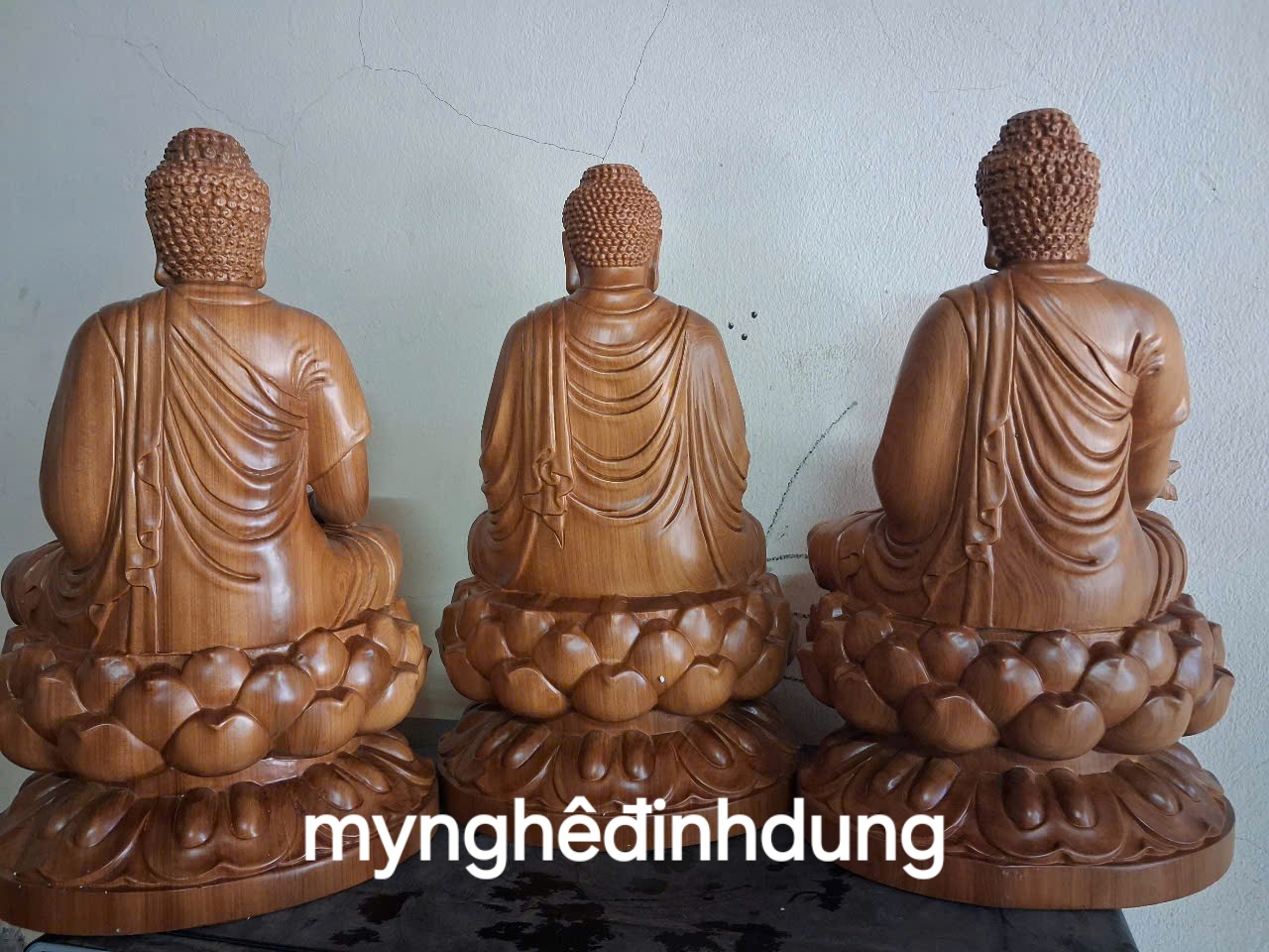 BỘ tượng tam thế phật bằng gỗ bách xanh thơm nức cao 40x24x20cm