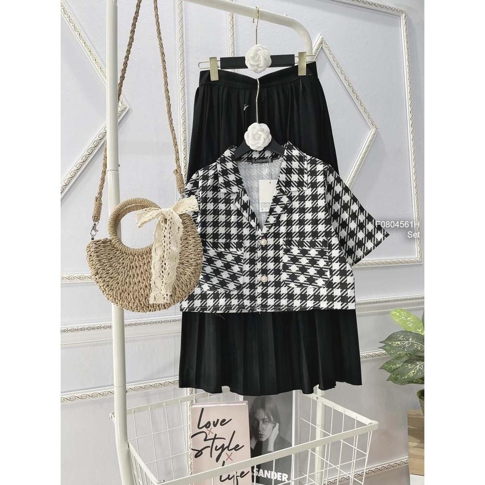 Set áo croptop caro cổ vest tay ngắn phối chân váy đen xếp ly dáng dài!