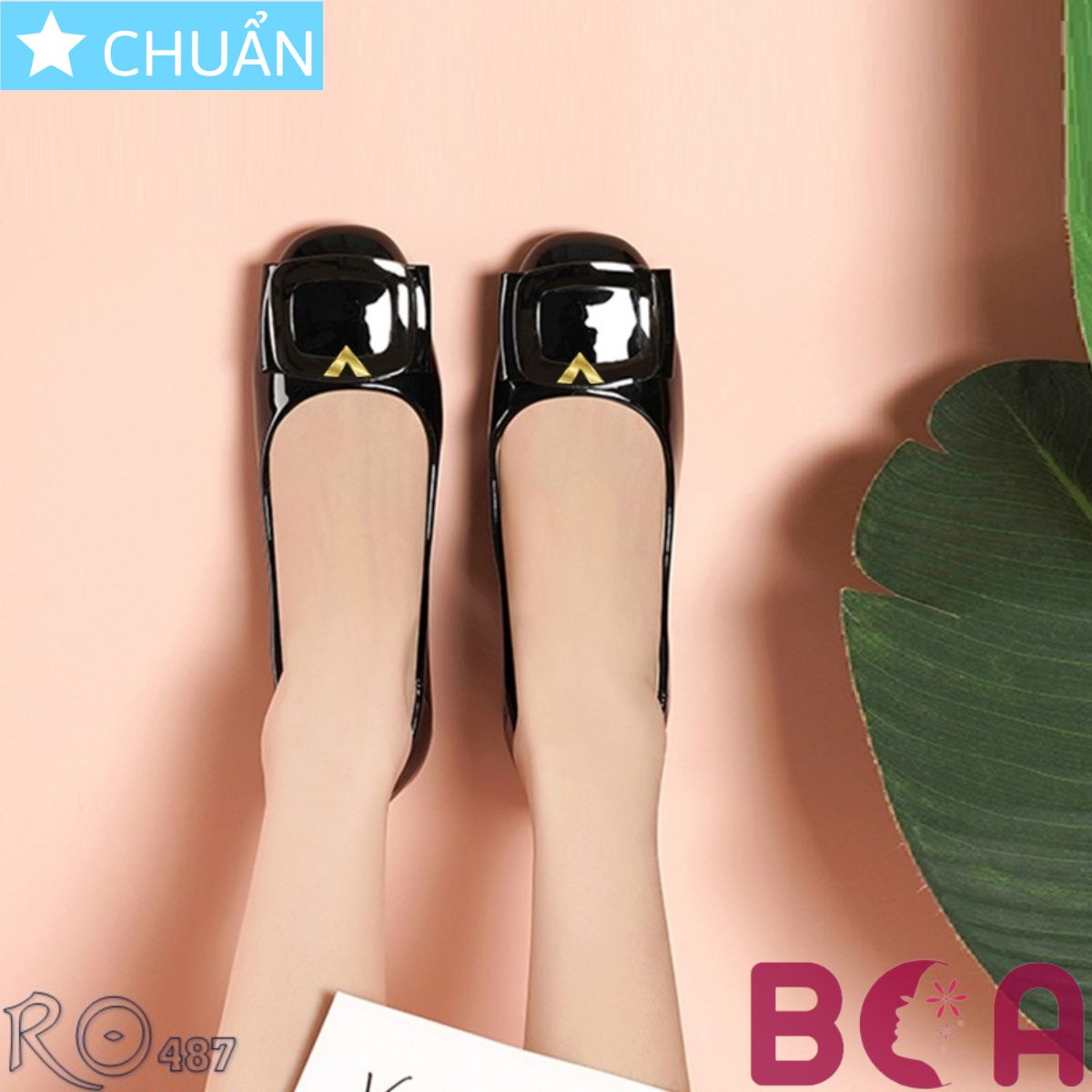 Giày cao gót nữ màu đen 2p RO487 ROSATA tại BCASHOP kiểu dáng búp bê, mũi vuông gắn nơ kim loại vuông lạ mắt