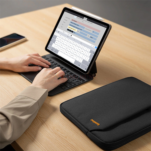 Túi chống sốc Tomtoc Light-B18 Tablet Sleeve for 13 inch iP Air/Pro B18B1 - Hàng chính hãng