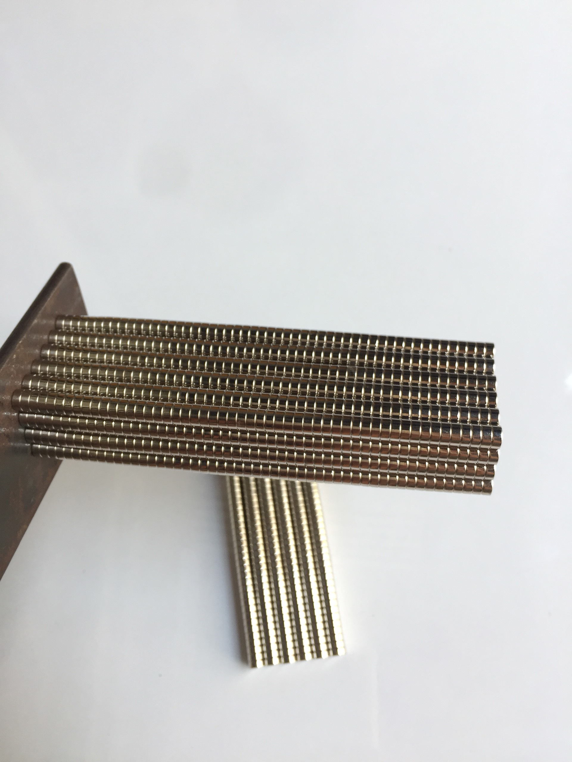 100 Viên nam châm đất hiếm NdFeB phi tròn 5x2mm, lực từ cực mạnh, nam châm tròn trụ