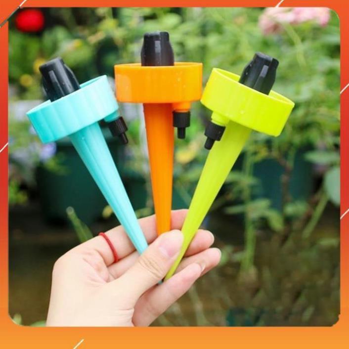 Set 12 que cắm tưới cây nhỏ giọt 208801-2