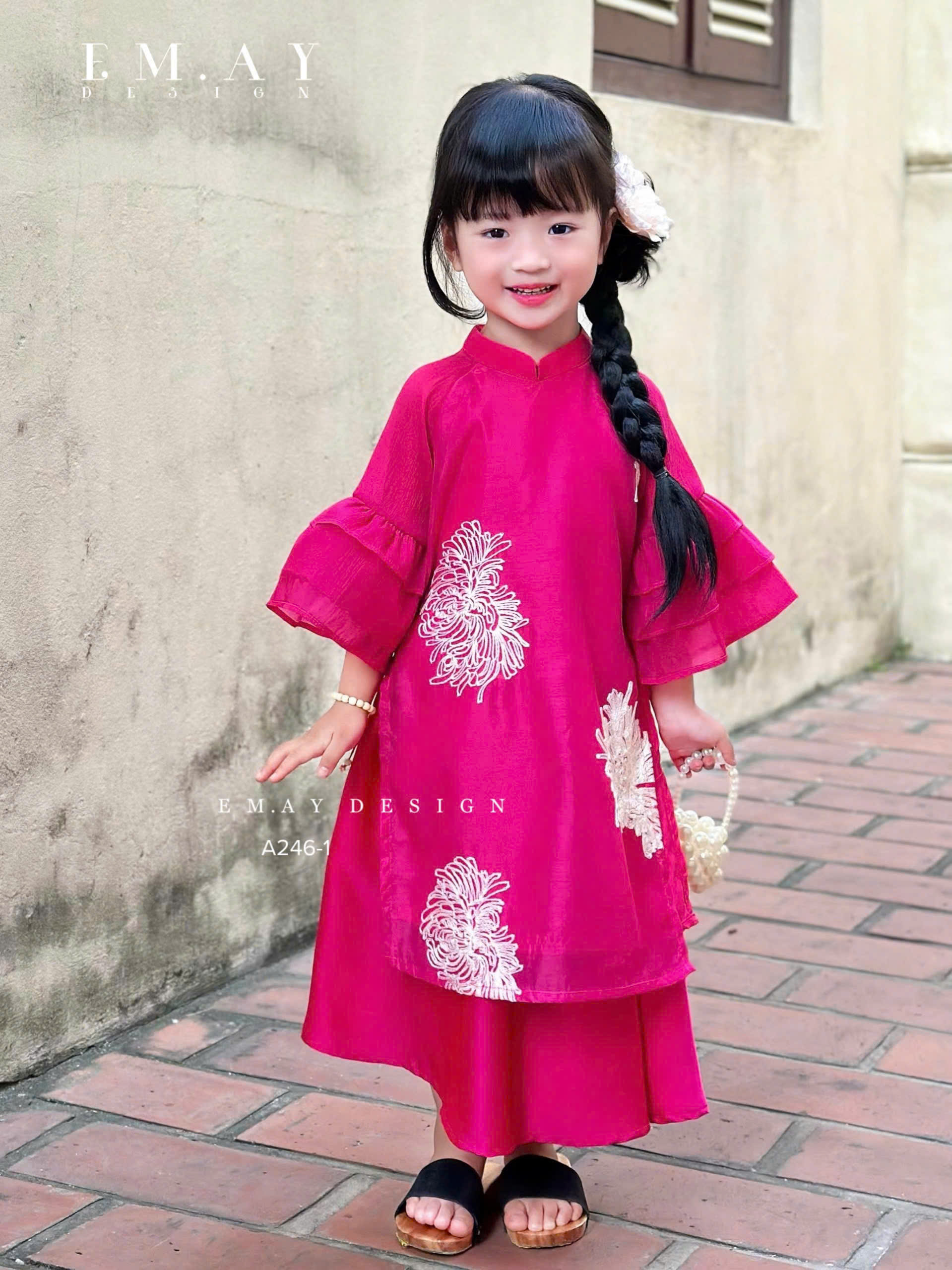 Áo dài tết cho bé gái mẫu Hoa thêu xinh xắn màu đỏ hồng từ 12-40kg hàng thiết kế cao cấp