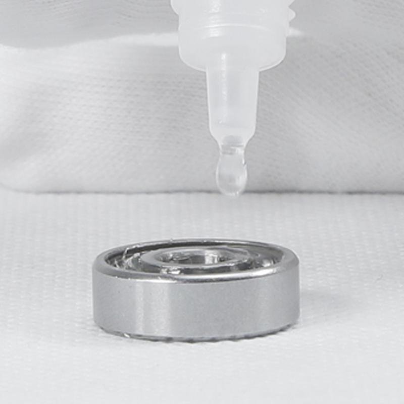 Bán nóng 1 chai dầu bôi trơn độ nhớt thấp