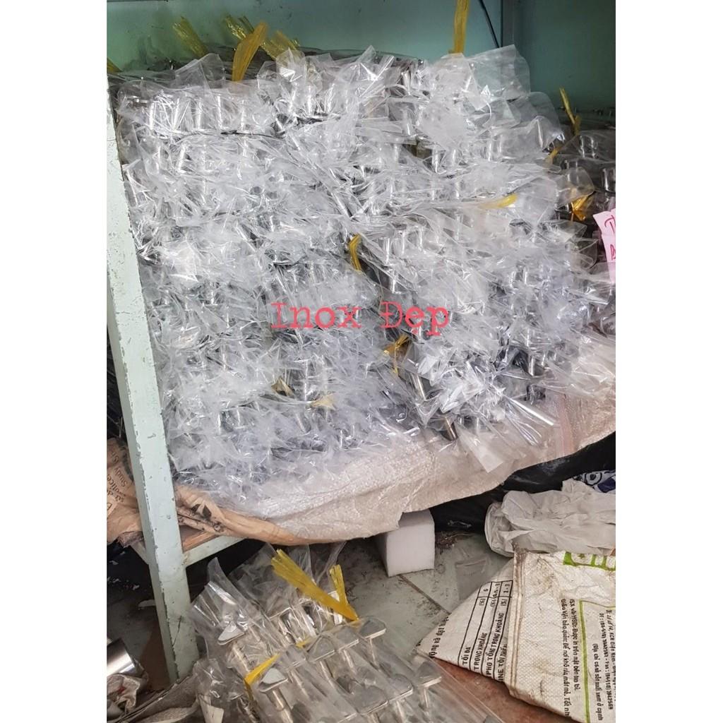 MÓC TREO QUẦN ÁO GẮN TƯỜNG SIÊU TIỆN DỤNG,CHẮC CHẮN,INOX 304 CHỐNG ĂN MÒN CAO