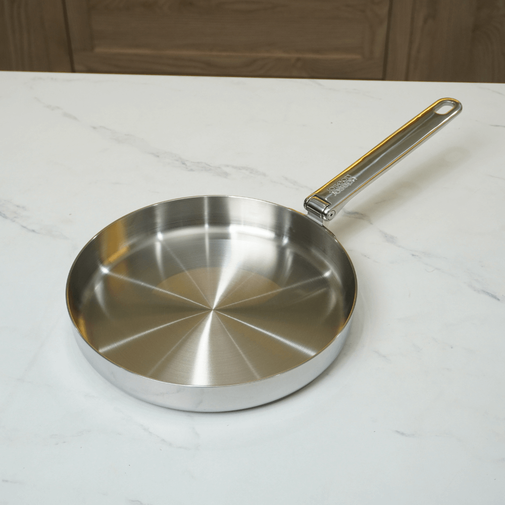 Chảo thép Inox Joseph Joseph Space 20cm 1000023 Hàng chính hãng