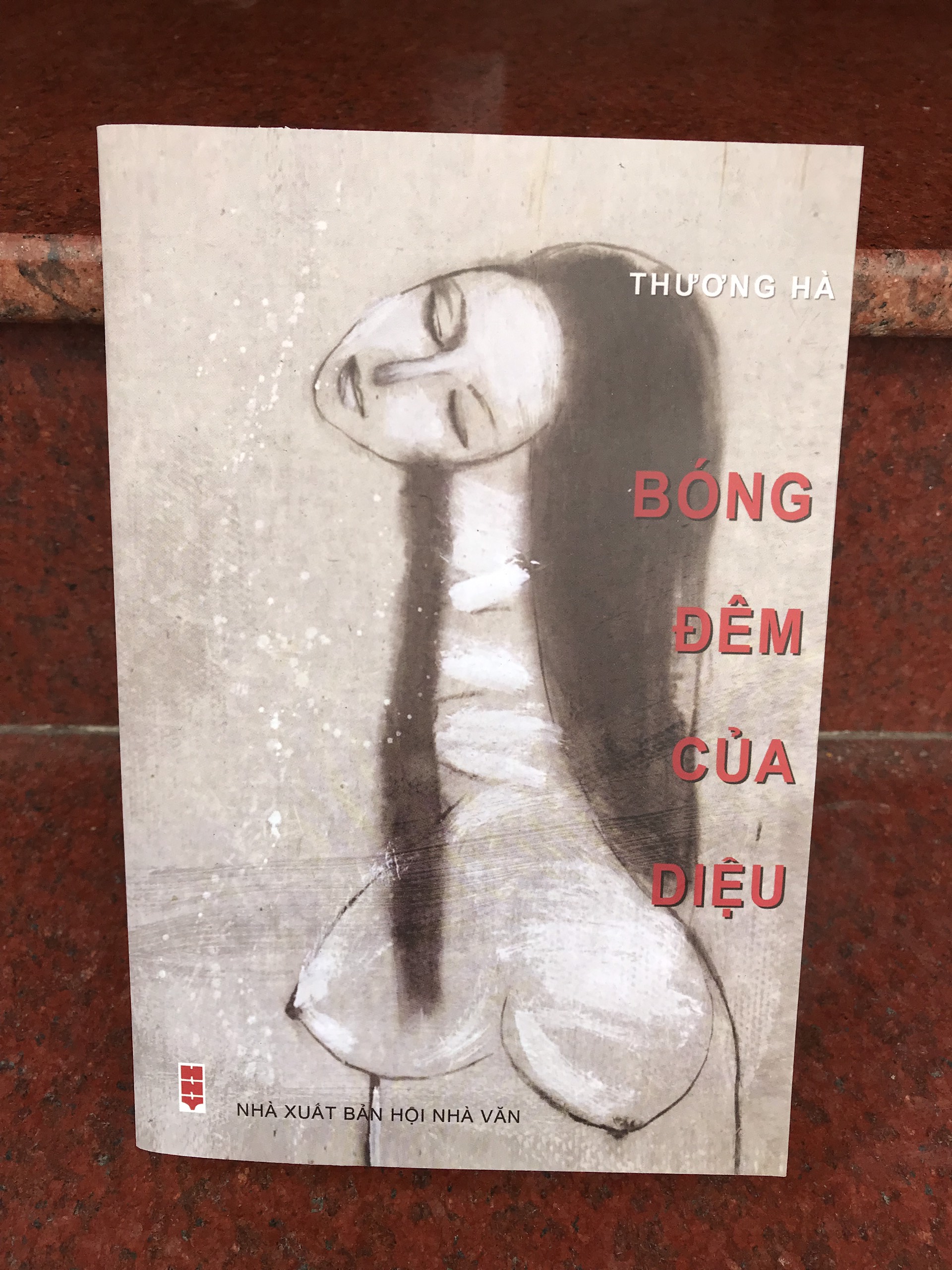 Combo 4 tiểu thuyết của Thương Hà: Một Con Đường + Bóng Đêm Của Diệu + Nalis Xô Dạt Bờ Định Mệnh + Người PTSD