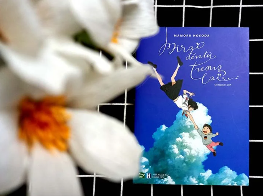 Sách Mirai Đến Từ Tương Lai