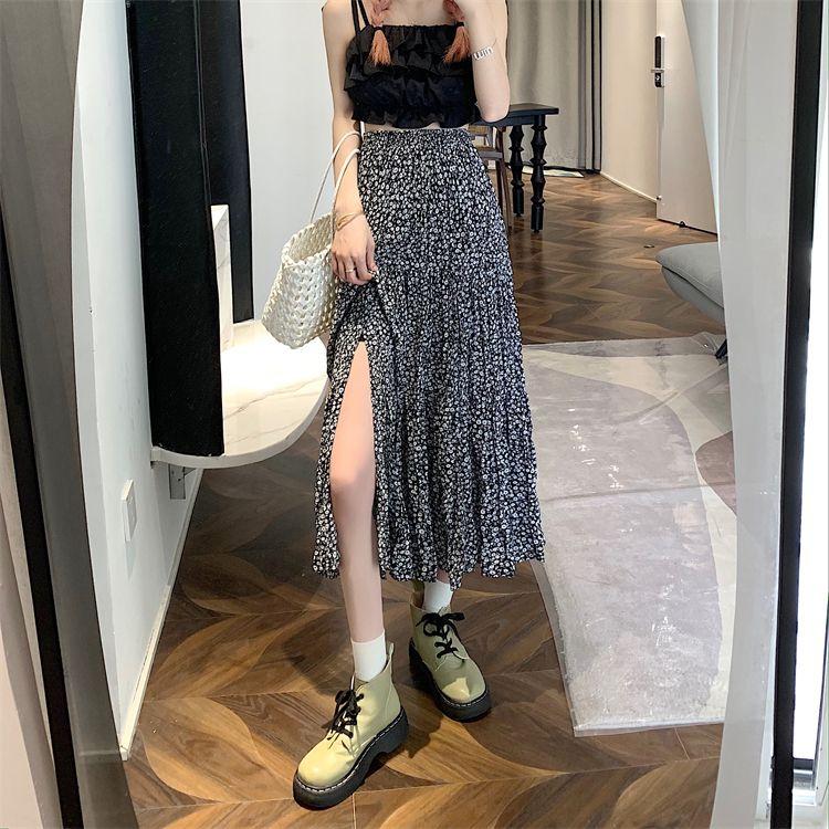 DONGSHOP Cao cấp hoa xẻ tà nửa người váy mùa xuân và mùa hè 2023 Vintage thả cảm thấy gầy váy xếp li một chữ dài váy