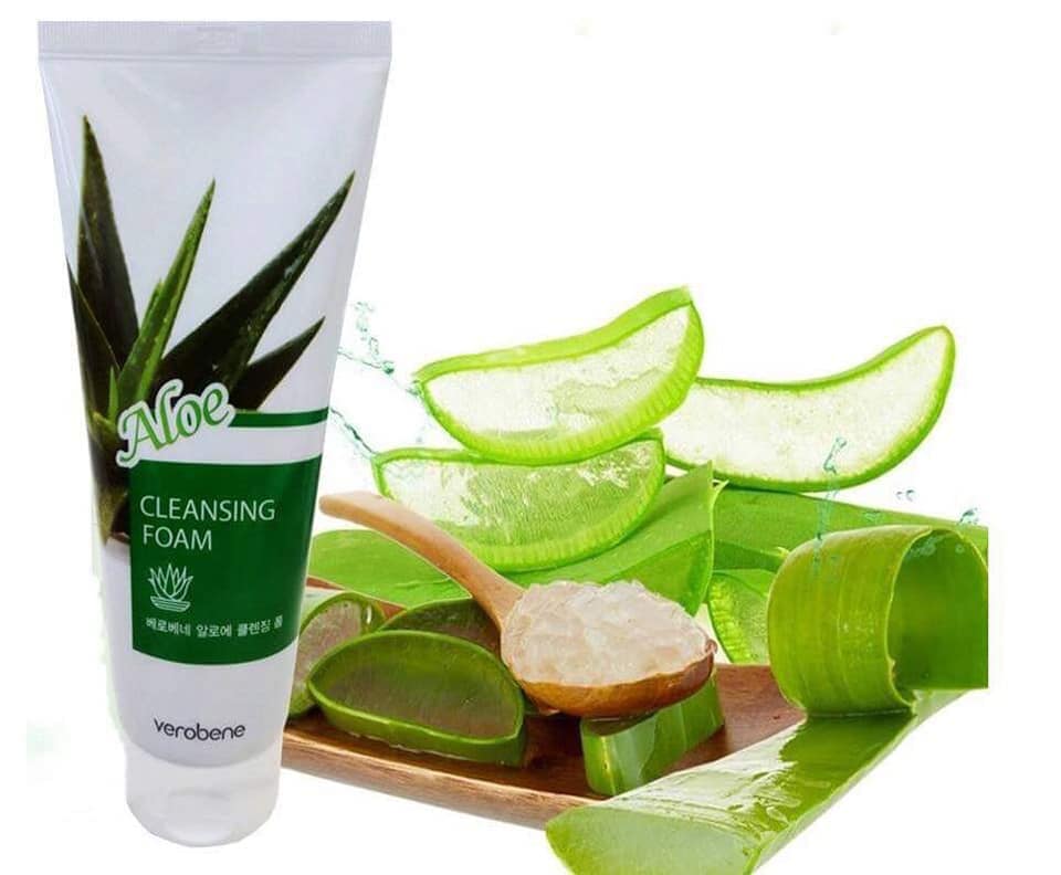 Sữa rửa mặt trắng da lô hội Verobene Aloe Cleansing Foam Hàn quốc (150ml) và bông