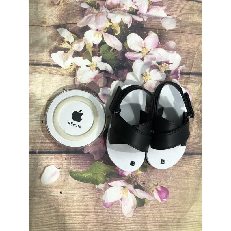 Sandal quai chéo nữ đế trắn quai đen và đế đen quai trắng