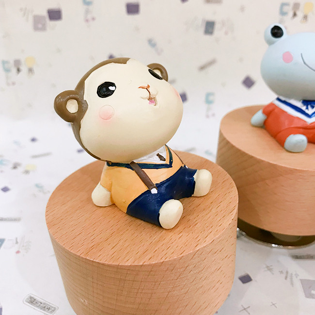 hộp nhạc xoay tròn hình thú