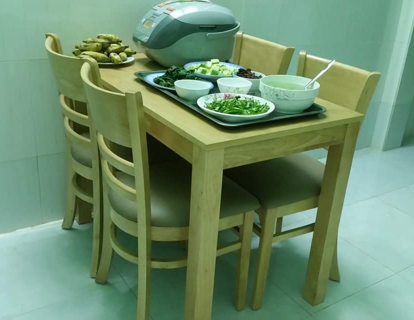BÀN ĂN CABIN 4 GHẾ