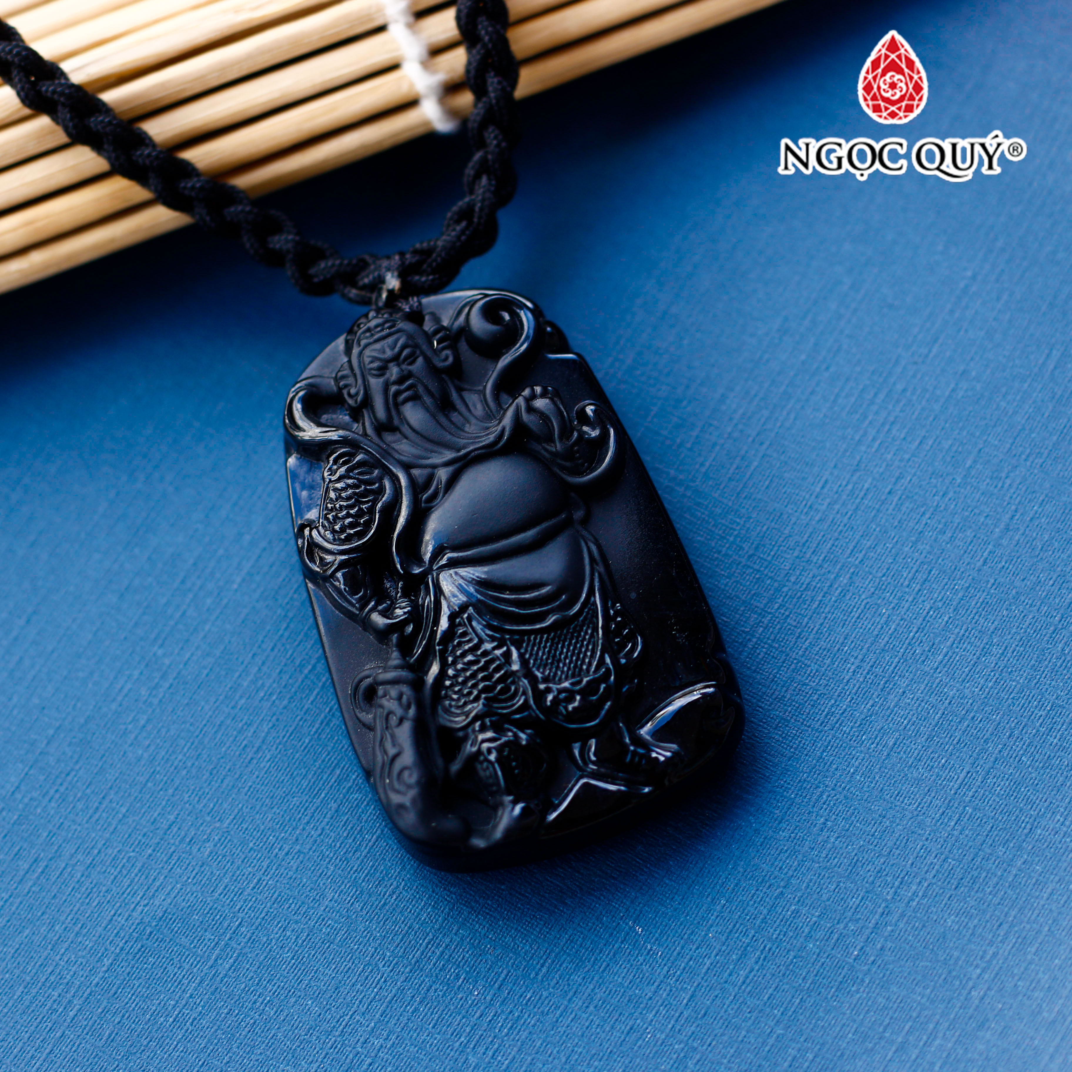 Mặt dây chuyền quang công đá obsidian - Ngọc Quý Gemstones