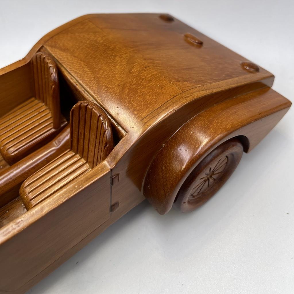 Xe ô tô đua cổ điển Bugatti Model 35c  handmade 100% từ gỗ tự nhiên, hàng chất lượng cao, kích thước 33x15x10 cm