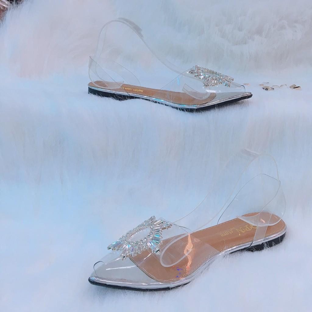 Hàng y hình Sandal Bệt Quai Trong Phối Xoàn T&T