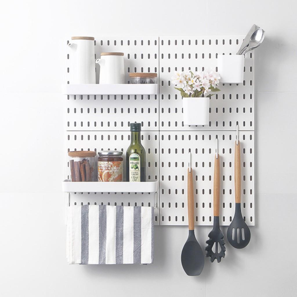 Tấm Bảng Pegboard lớn giá treo dụng cụ hoặc trang trí tường bằng nhựa cao cấp NB131 HÀNG SẴN