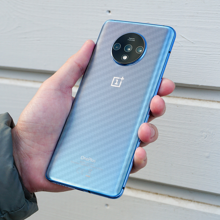 Miếng Dán Mặt Lưng Cacbon Dành Cho Oneplus 7T - Handtown - Hàng Chính Hãng