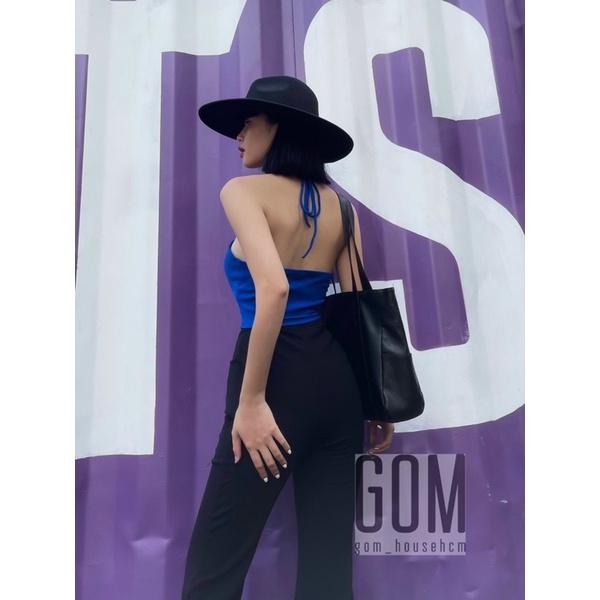 Crop cột cổ