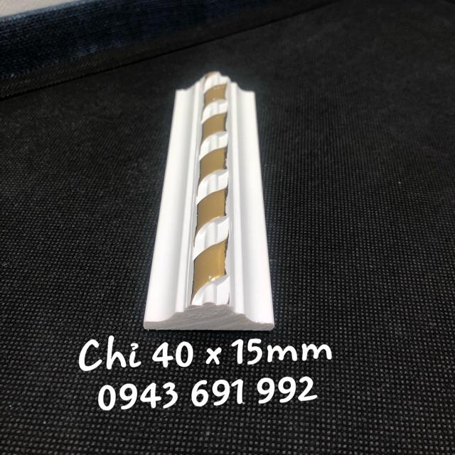 Chỉ nhựa trắng hoạ tiết vàng ánh kim đã hoàn thiện bề mặt bản rộng 4cm - 863G