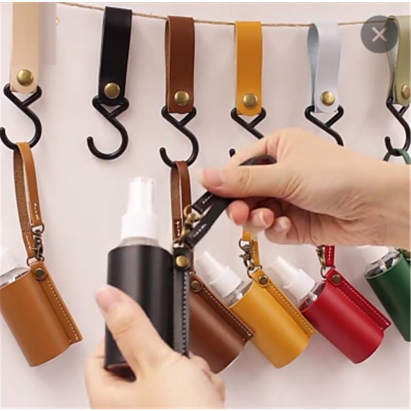 Portable 60ml Spray Bottle with Cover Empty Plastic Refillable Travel Mister Bottle with Leather Keychain Holder