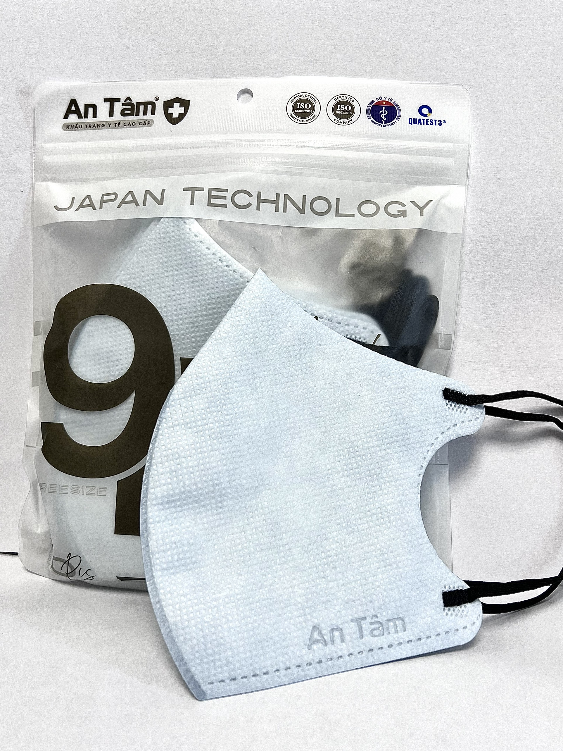 Khẩu trang 9D mask An Tâm, Vải xịn , thiết kế trông mặt thanh thoát, mũi cao , túi 10 cái