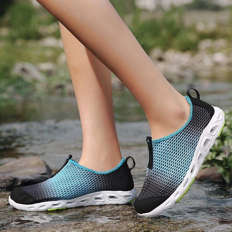 2020 Fashion women outdoor soft running sneakers casual sport shoes