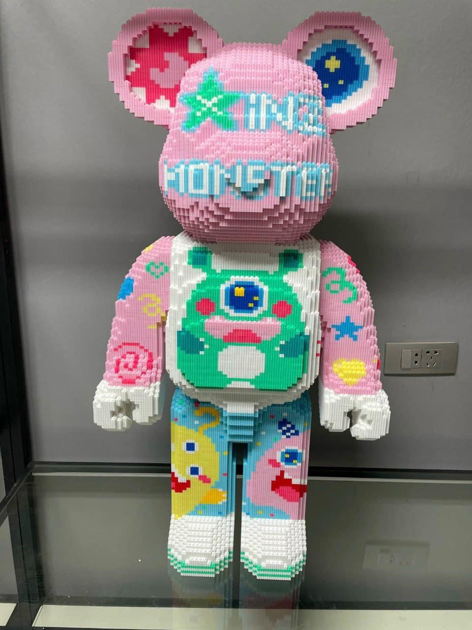 Đồ chơi xếp hình gấu bearbrick Monster và Boom tằng búa và đèn LED