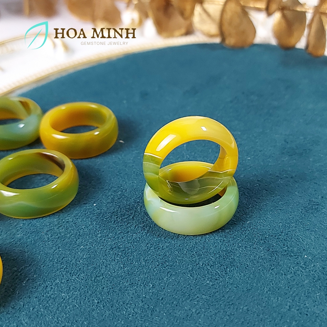 Nhẫn đá Mã Não vàng ngả xanh cốm VIP đẹp size lớn đường kính 19mm dày nhẫn 9 li big size nhẫn nam nhẫn nữ