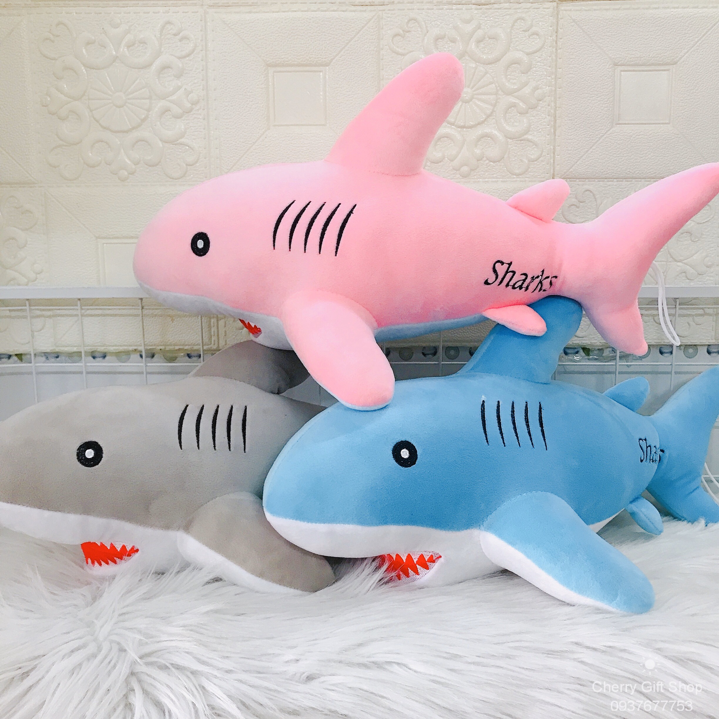 Gấu Bông Cá Mập Baby Shark Size 40cm Vải Thun Nhung 4 Chiều Cực Xịn - Ảnh Thật Shop Chụp