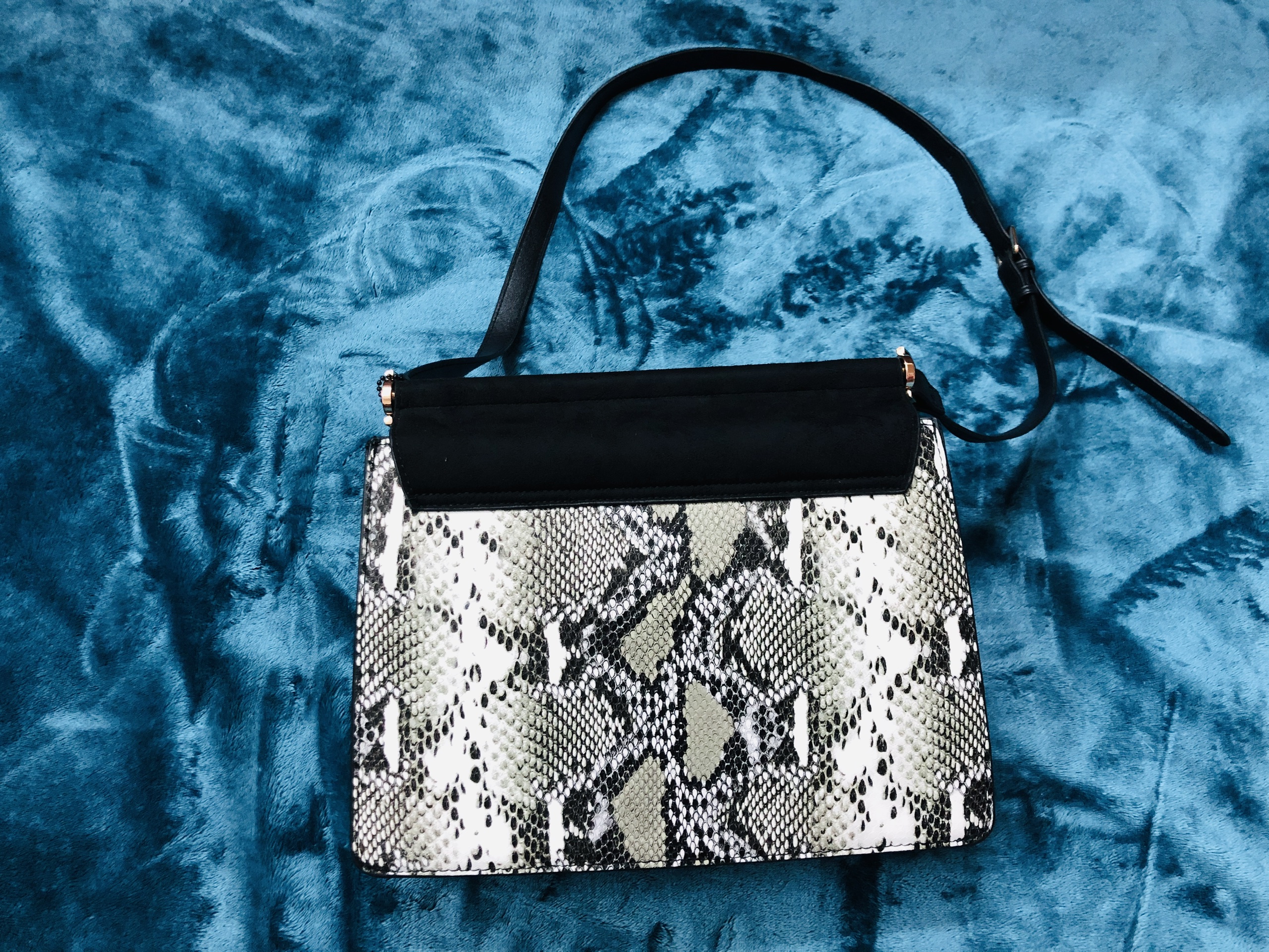 Túi đeo chéo da nỉ cao cấp