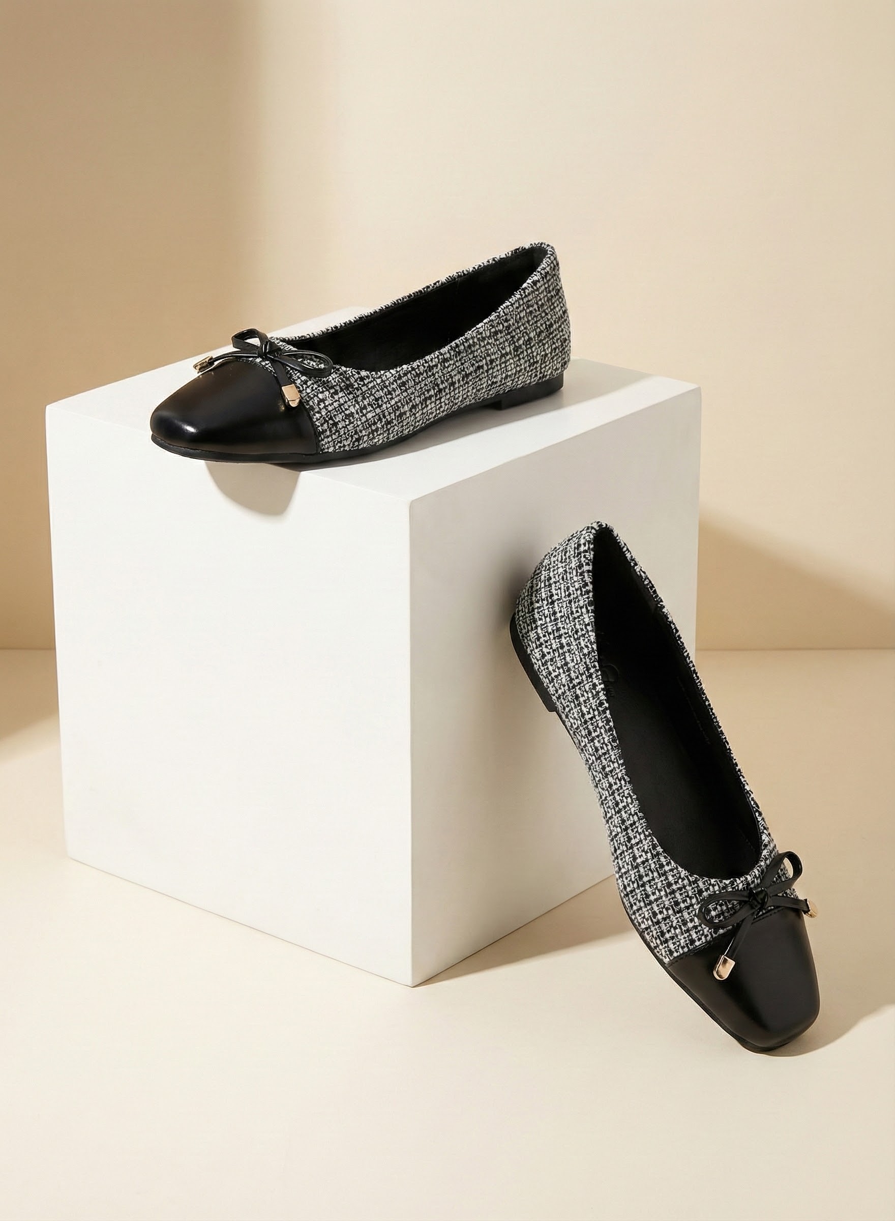 Giày bít Biti's nữ (35-39)