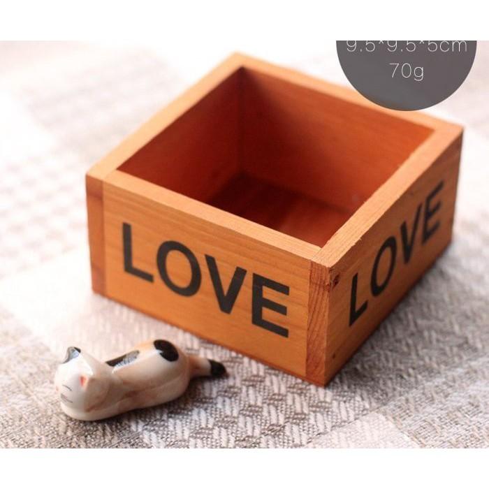 Chậu trồng cây, chậu gỗ Love hàng việt nam