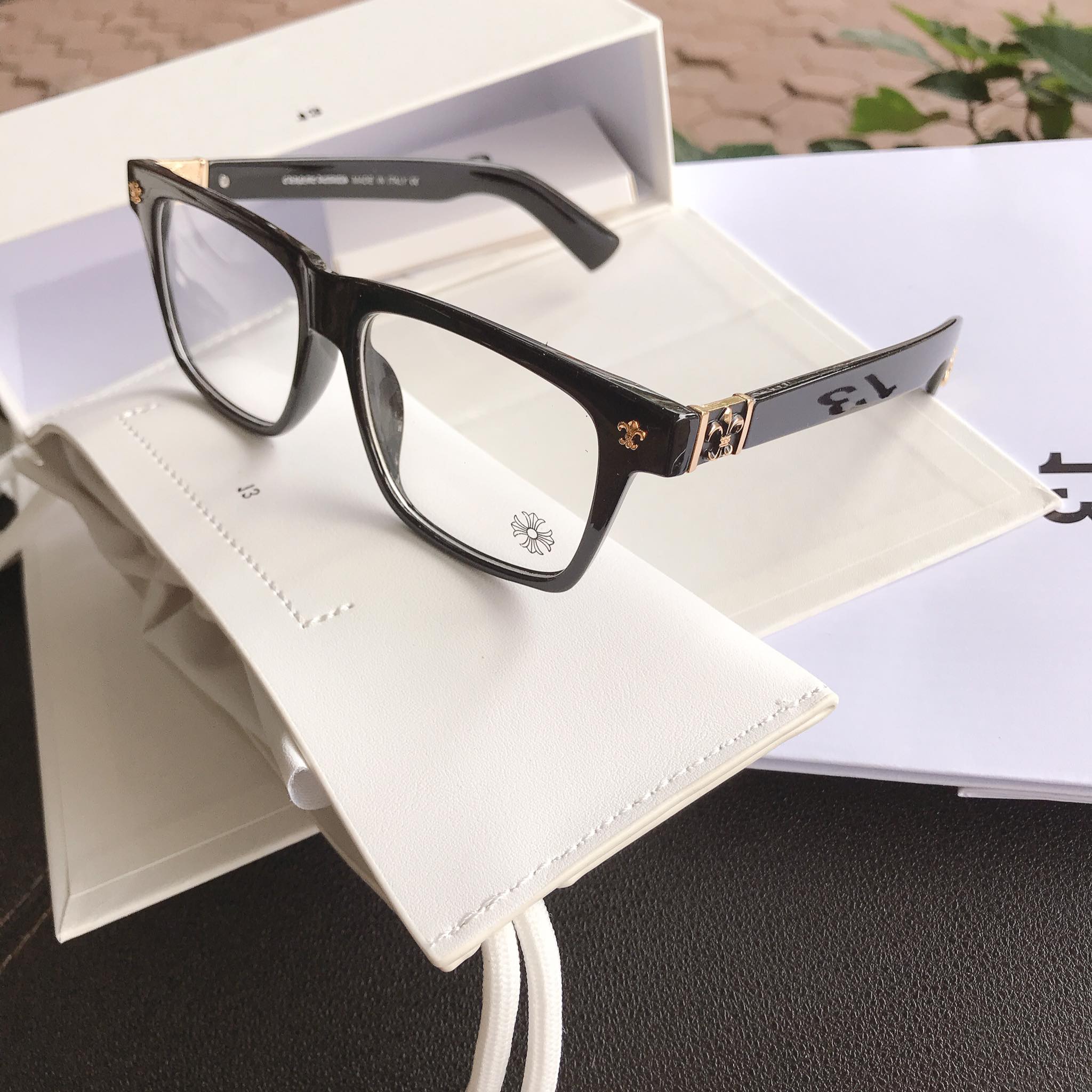 Kính Mắt vuông cao cấp cho Nam - CHROMEHK9