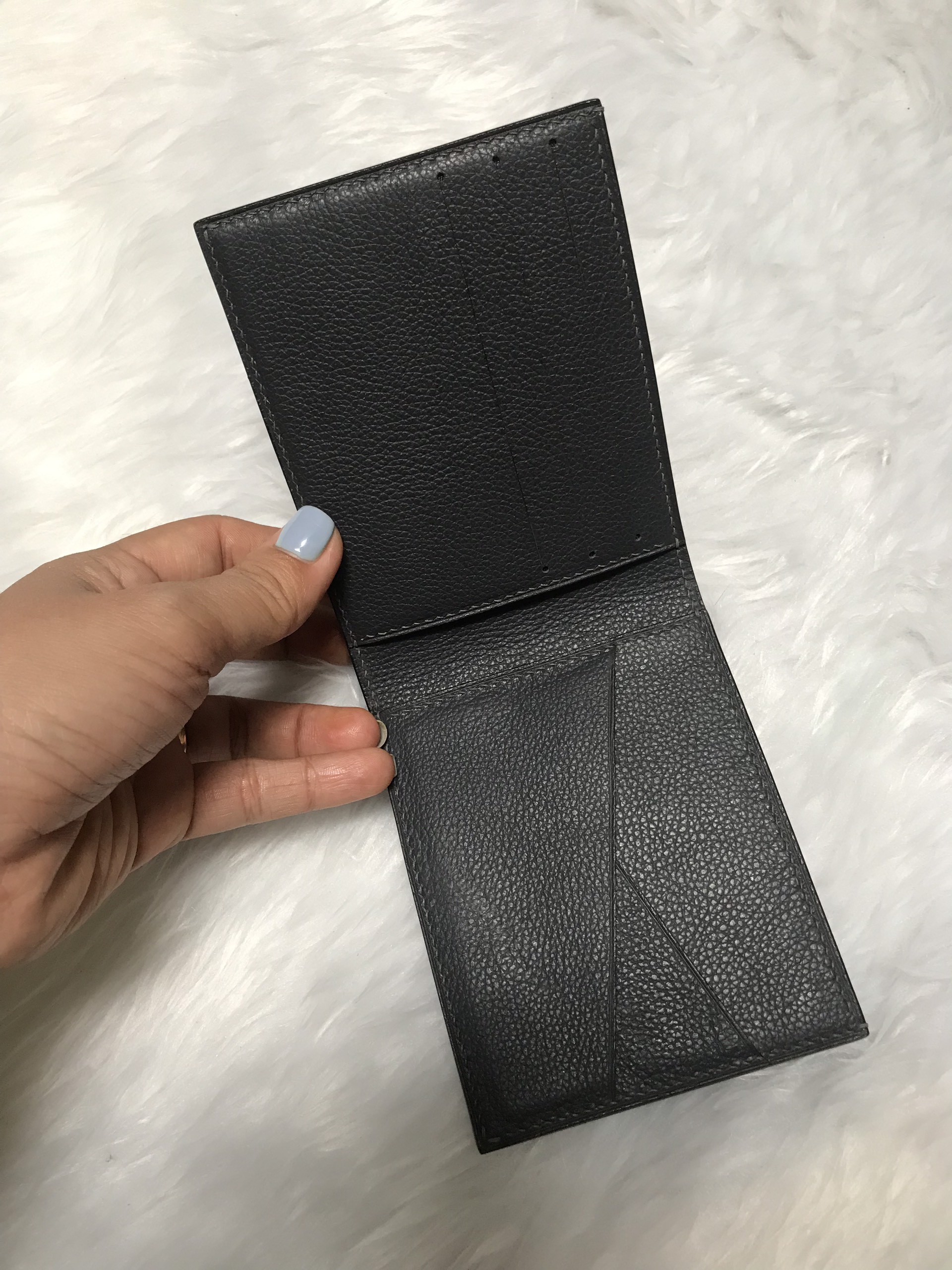 VÍ DA BÒ HANDMADE HÀNG CAO CẤP