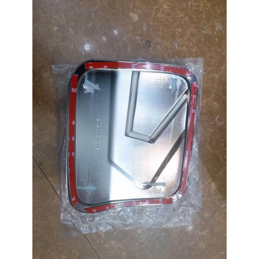 ỐP TRANG TRÍ NẮP BÌNH XĂNG MẠ CROM DÀNH CHO TOYOTA COROLLA CROSS