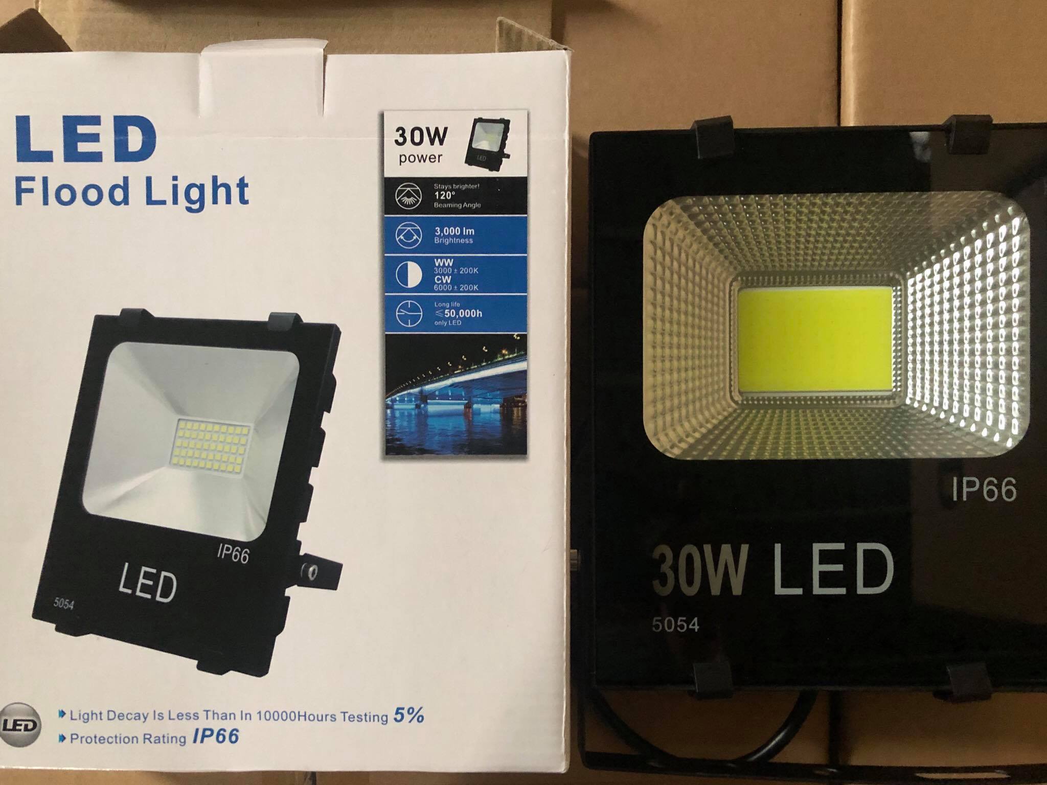 Đèn Pha Led 30W