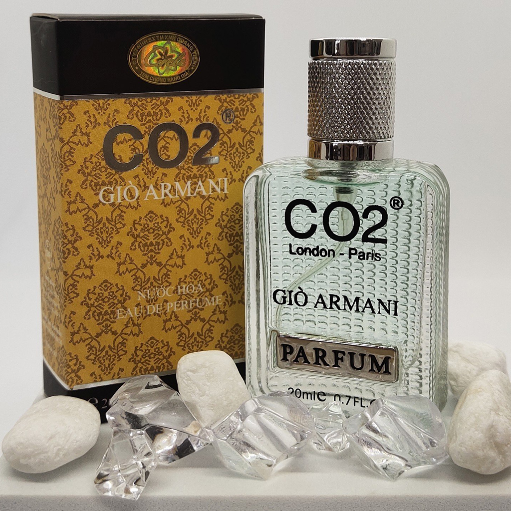 Nước Hoa Nam CO2 Quang Tiến GIÒ ARMANI Eau De Perfume (hương gỗ ,lưu hương từ 6-10 giờ )