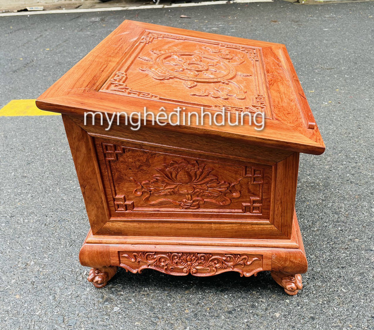 KỆ KINH GỖ HƯƠNG ĐÁ KT 37×47×37CM
