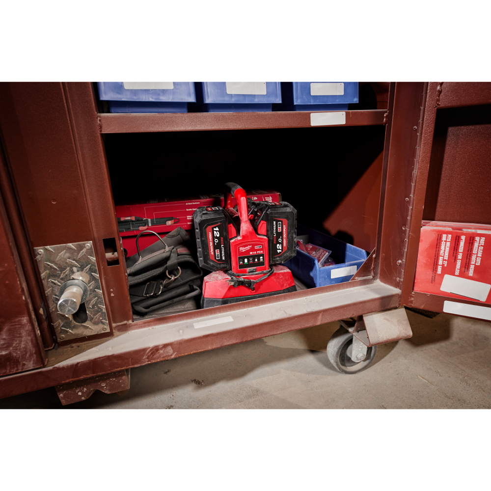 TRẠM SẠC NHANH 6 CỔNG MILWAUKEE M18 PC6 - HÀNG CHÍNH HÃNG