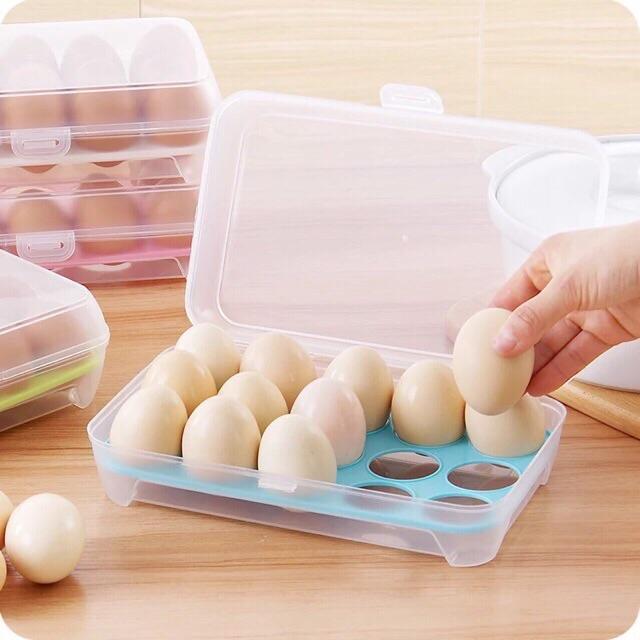 Hộp đựng trứng 15 quả có nắp đậy