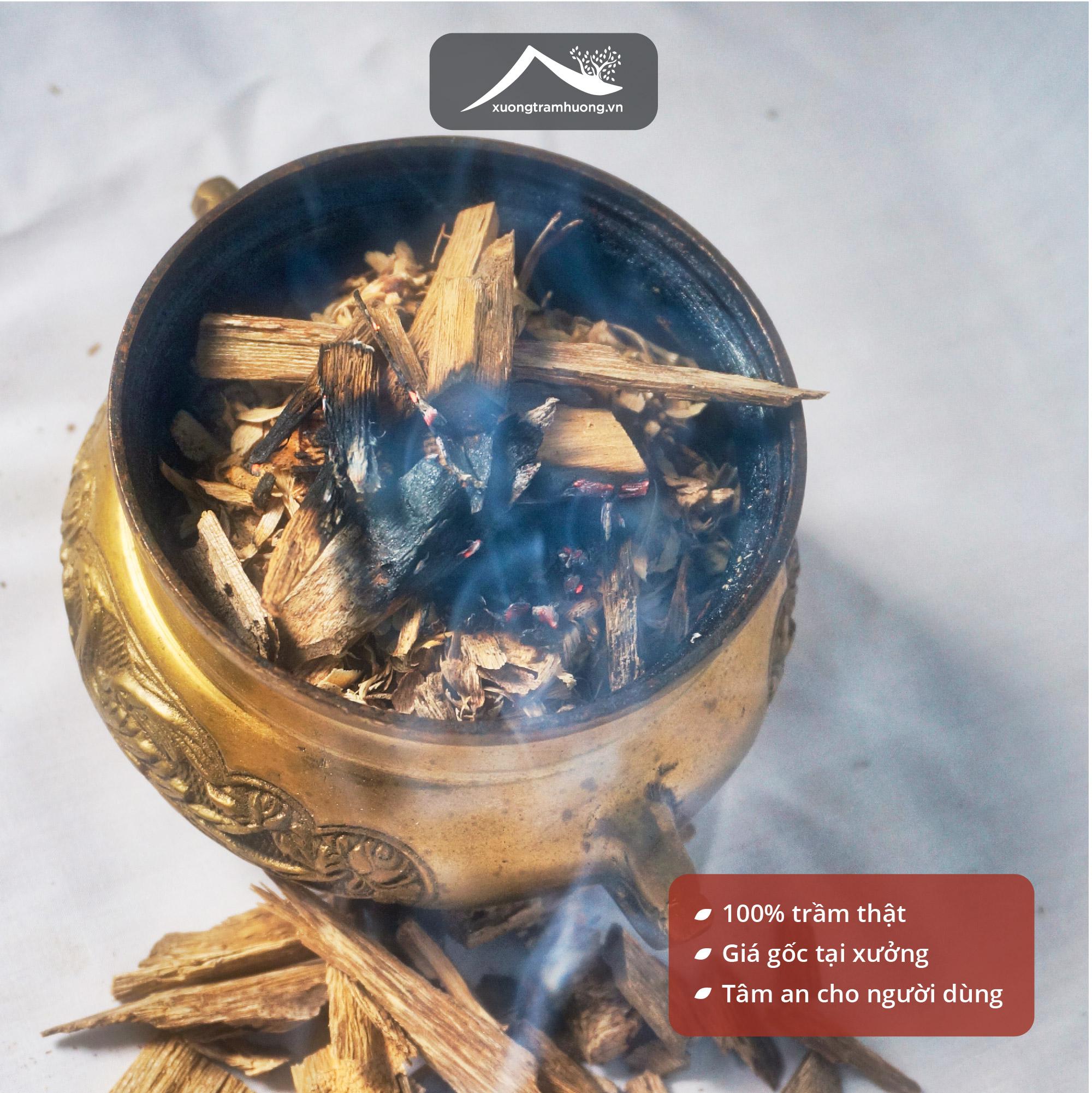 Trầm Hương miếng Sạch Thượng Hạng Xưởng Trầm Hương Xông Nhà Tẩy Uế Tân Gia Khai Trương