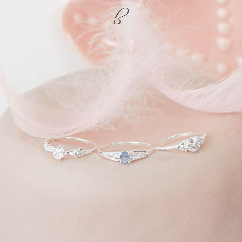Nhẫn Bling It 3 đá gấp khúc BIN293