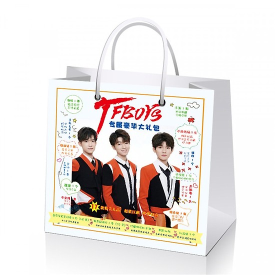 Túi quà TFBoys nhiều món đặc biệt-tặng vòng tay chỉ đỏ may mắn