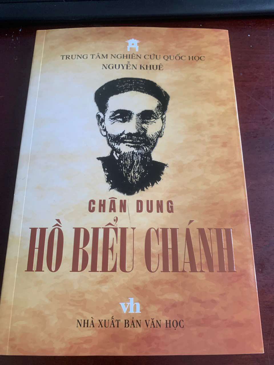 CHÂN DUNG HỒ BIỂU CHÁNH