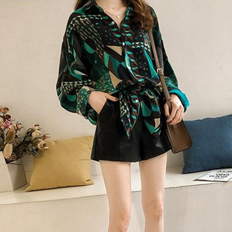 Áo sơ mi nữ tay dài in hoạ tiết phong cách vintage