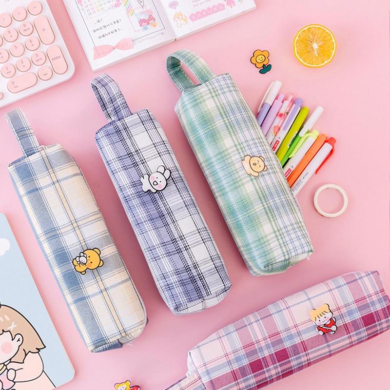 Túi Đựng Bút Họa Tiết Kẻ Ô Sức Chứa Lớn Có Khóa Kéo Cho Học Sinh